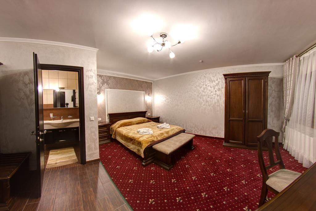 Mountain Krystal Hotel Bukovel Cameră foto